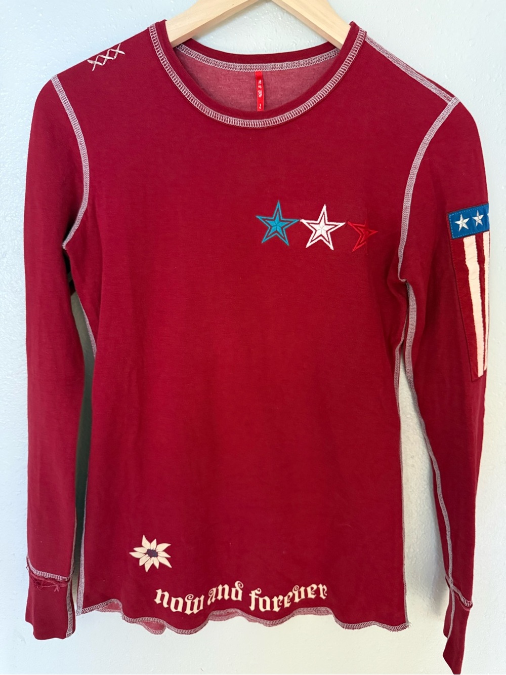 Alp N Rock LS Top Size 2 embroidery USA Flag Patch  Great Condition Vintage⛷️⛷️